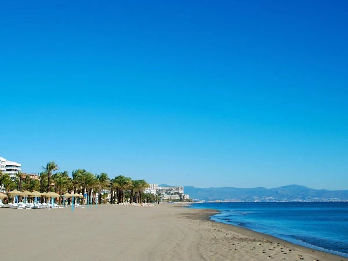 Playa Flores - Vistas A La Piscina Torremolinos
